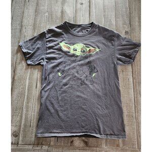 Mad Engine Star Wars Mandalorian Grogu Mens‎ T-Shirt Size Medium Black Cotton